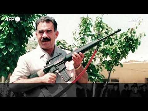 Il Pkk curdo annuncia il ritiro dalla Turchia verso l’Iraq: “Ora liberare Ocalan”