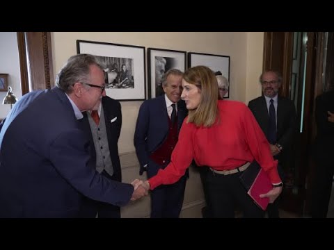 La presidente del Parlamento europeo Roberta Metsola in vista al Corriere della Sera