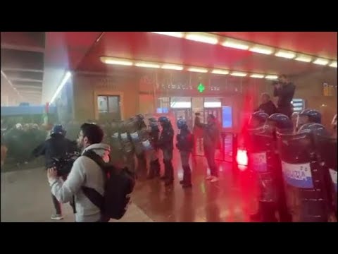 Firenze, tensioni con la polizia al corteo per Gaza