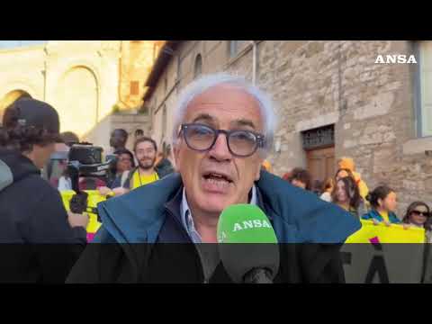 Marcia PerugiAssisi, Lotti: “Dobbiamo riscoprire il mestiere della pace”