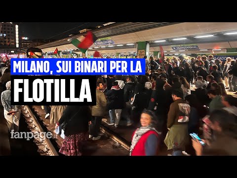 Flotilla abbordata da forze israeliane, a Milano i manifestanti occupano i binari di Cadorna