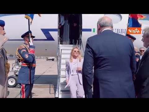 Meloni arriva in Egitto per firma accordi pace Gaza