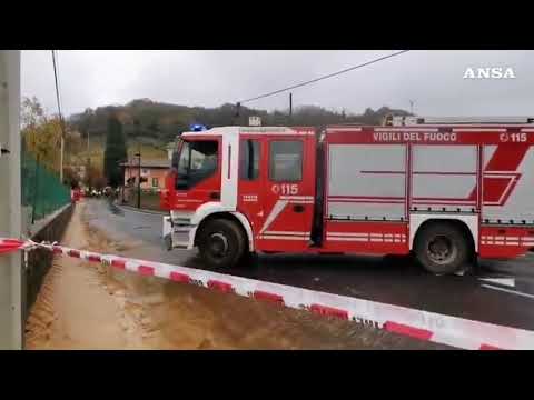 Frana travolge casa, persona estratta viva, due dispersi