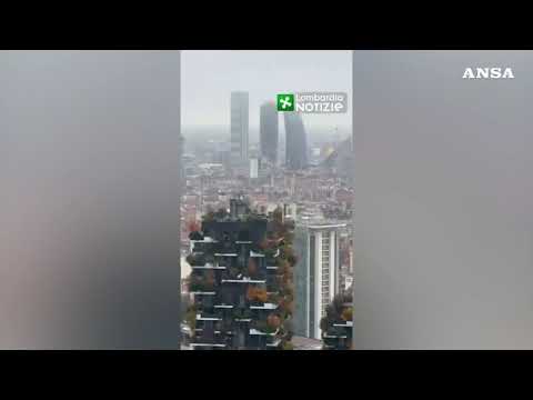 Maltempo, prima neve a Milano