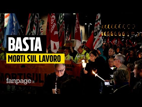 Fiaccolata silenziosa per Octay Stroici, l’operaio morto a Roma: “Basta morire di lavoro”
