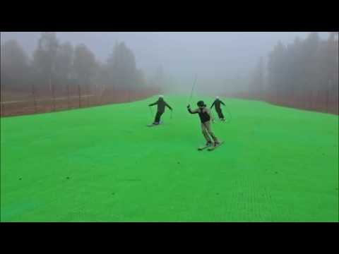 Belluno, la nuova pista da sci sintetica sul Nevegal: il video delle prime discese