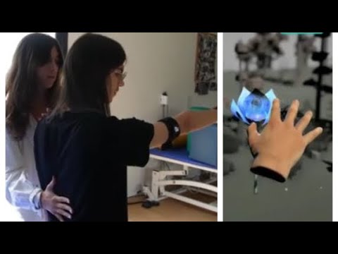 Guanti robot e intelligenza artificiale per battere l’ictus e il Parkinson (nel salotto di casa)