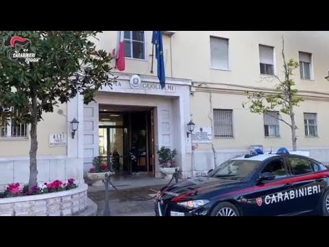 Foggia, anziana 84enne rapinata in casa: cinque arresti