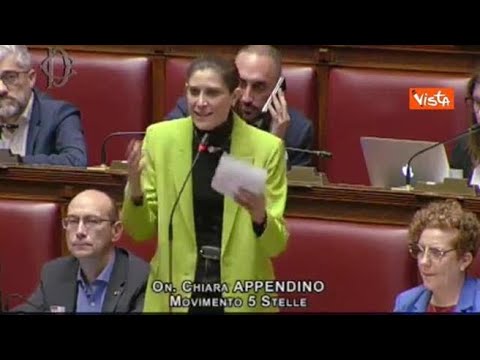 Appendino a maggioranza: Avete paura del sesso. Io lo faccio, non mi vergogno di dirlo anche qui