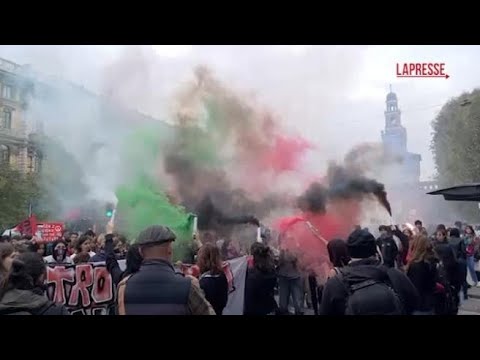 ‘No Meloni day”, studenti in piazza a Milano per la scuola e contro il genocidio a Gaza