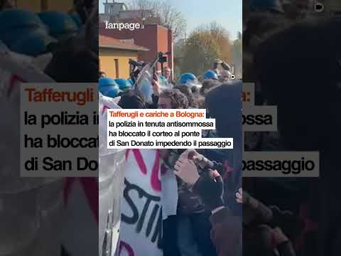 “No Meloni Day”, studenti in piazza in tutta Italia “per una scuola più giusta”: tensioni a Bologna