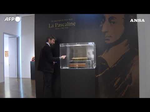 Parigi, all’asta la Pascalina e la macchina crittografica Enigma