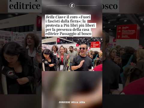 Bella Ciao e i cori a “Più libri più liberi” contro l’editore “Passaggio al bosco” #shorts #news