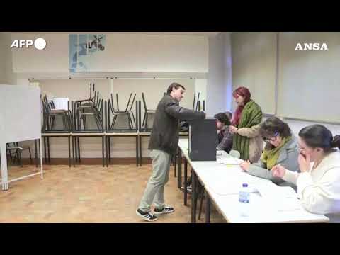 Urne aperte in Portogallo per il primo turno delle presidenziali