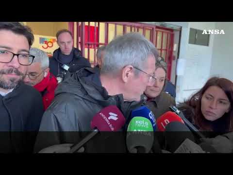 Spari contro sede Cgil, Landini: “Atto grave, non ci intimidiranno”