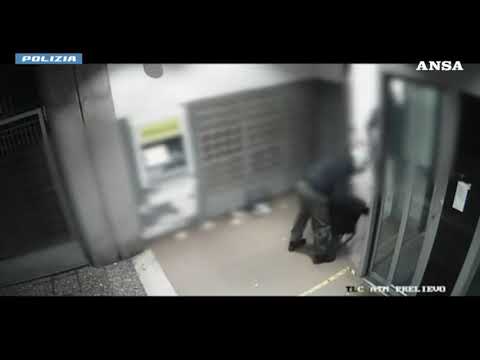 Assalto a un ufficio postale nel Catanese, tre arresti