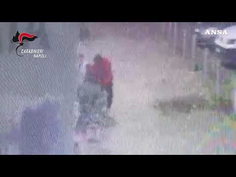 Caivano, ubriaco tenta di rapire un bambino al supermercato: arrestato un 45enne