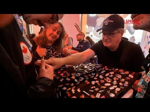 È corsa all’ultima pin al temporary store di Milano-Cortina 2026