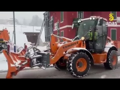 Nevica a Cortina, disagi sulla viabilità nella zona delle Olimpiadi