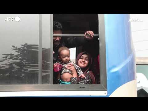 Bangladesh, maxi-esodo di fuorisede che tornano a casa per votare