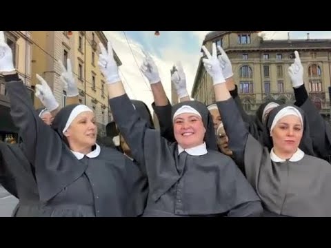 Il video delle «Suore Bologna» in cui cantano e ballano la canzone «Per sempre sì» di Sal Da Vinci