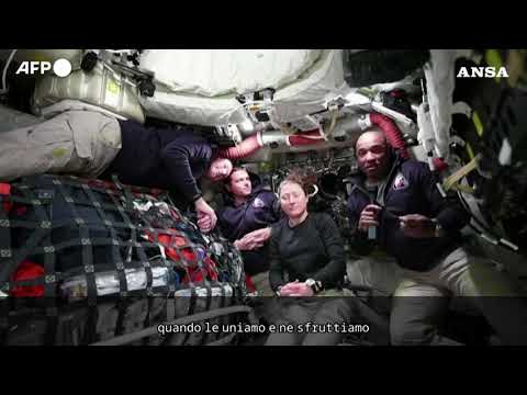 Missione Artemis, l’entusiasmo degli astronauti a bordo della Orion