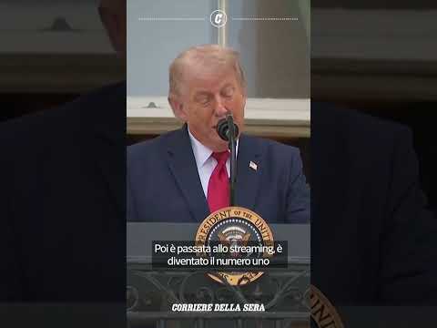 Trump scherza con Melania: “C’è spazio solo per una star in una famiglia, meglio che me ne sbarazzi”