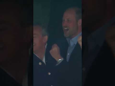 Il Principe William festeggia come un vero tifoso: Aston Villa trionfa in Europa League dopo 44 a