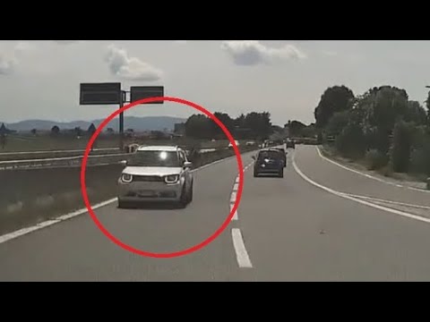 Contromano in tangenziale a Torino, evita lo schianto per un soffio. Video da brividi