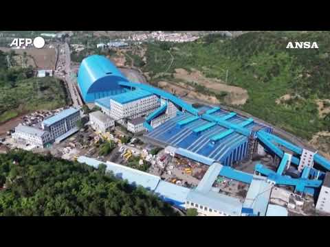Esplosione di gas in una miniera di carbone in Cina, almeno 90 morti