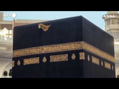 La guerra in Medio Oriente non ferma l’Hajj, i pellegrini accorrono a La Mecca