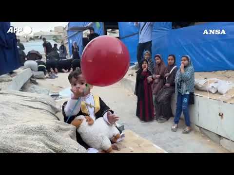 Gaza, l’Eid al-Adha si celebra in mezzo alle macerie