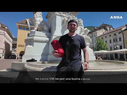 Violenza sulle donne, il “benefattore di Vienna” arriva a piedi a Bolzano
