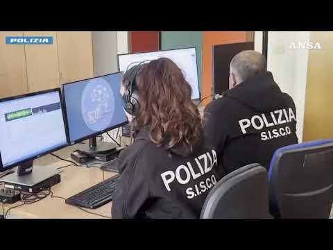 Bunker in un pollaio nel Foggiano per coltivare la marijuana