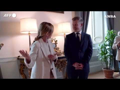Meloni riceve il primo ministro eletto ungherese Magyar