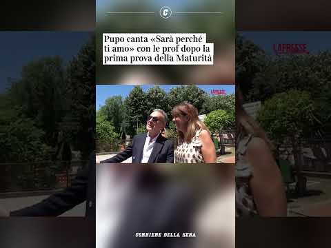 Pupo canta “Sarà perché ti amo” con le prof dopo la prima prova della Maturità