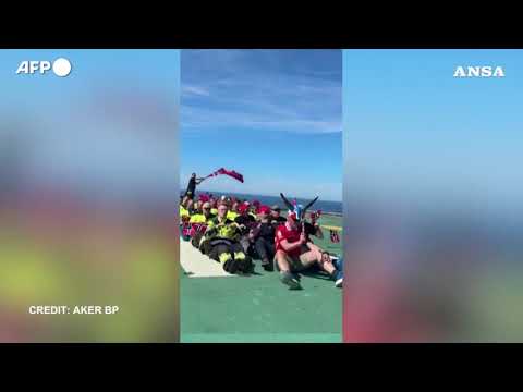 Mondiali 2026, i tifosi della Norvegia “remano” in supporto alla squadra