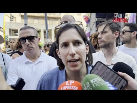 Milano Pride, Schlein: «L’Omotransfobia uccide, vogliamo una legge»