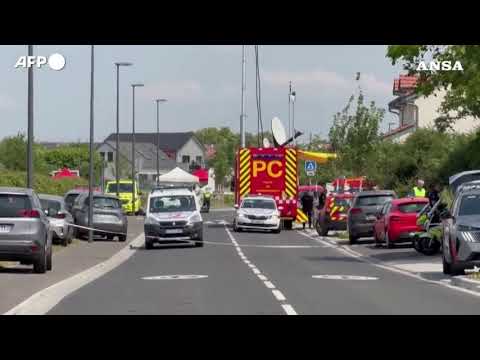 Aereo da turismo precipitato nell’est della Francia: “11 morti”