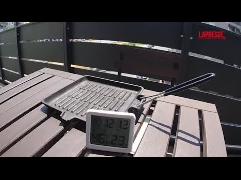 Caldo: esperimento a Milano, carne sul terrazzo cuoce dopo 20 minuti. Il video in timelapse