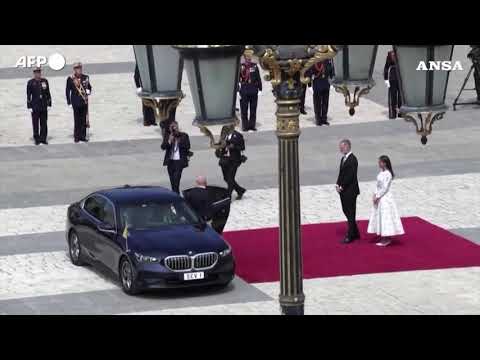 Papa Leone XIV accolto al Palazzo Reale di Madrid