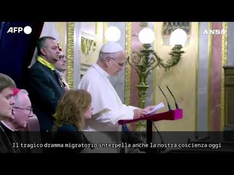 Il Papa sulla tragedia dei migranti: “Dignita’ umana non puo’ restare astratta”