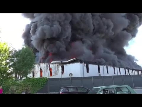 Vicopisano, l’incendio all’azienda Delca Energy