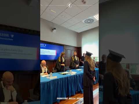 Dottoressa Goggia, laurea in Scienze Politiche per la sciatrice azzurra con una tesi sulle Olimpiadi