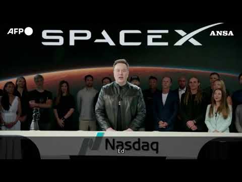 Elon Musk: “SpaceX vuole portarvi sulla Luna, su Marte e oltre”