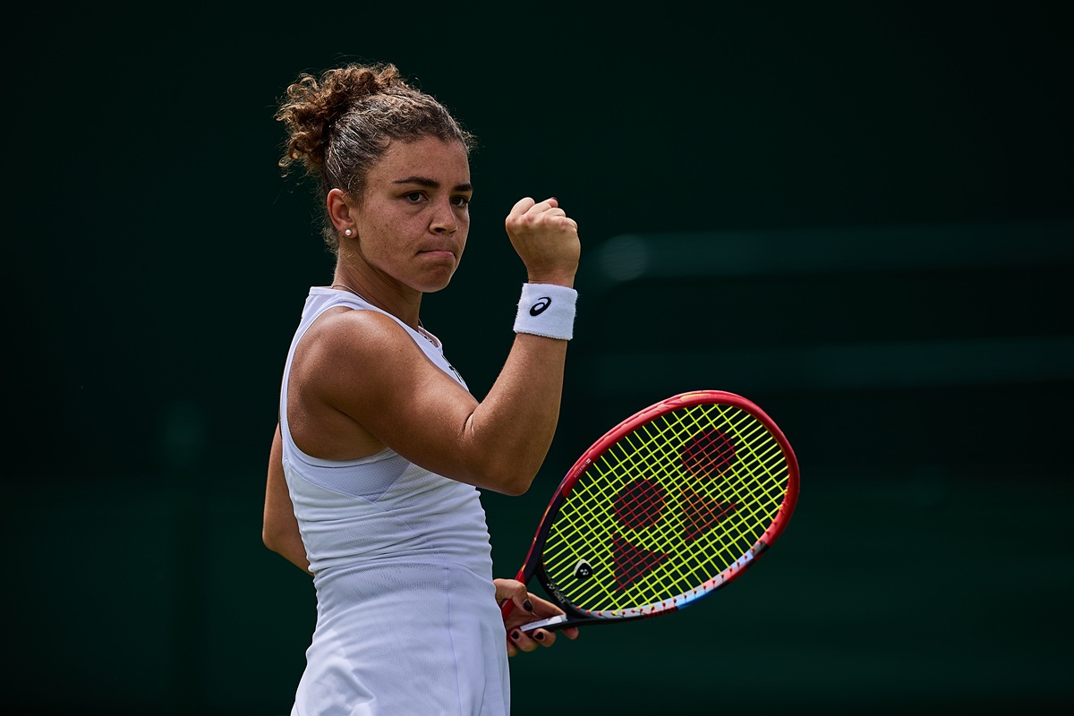 Jasmine Paolini ai quarti di Wimbledon, battuta in tre set Alex Eala