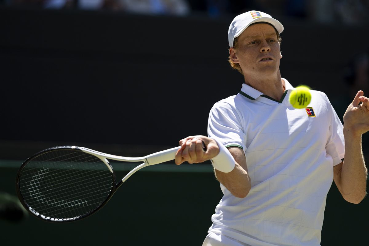 A Wimbledon Sinner piega Djokovic in 3 set, è in finale contro Zverev