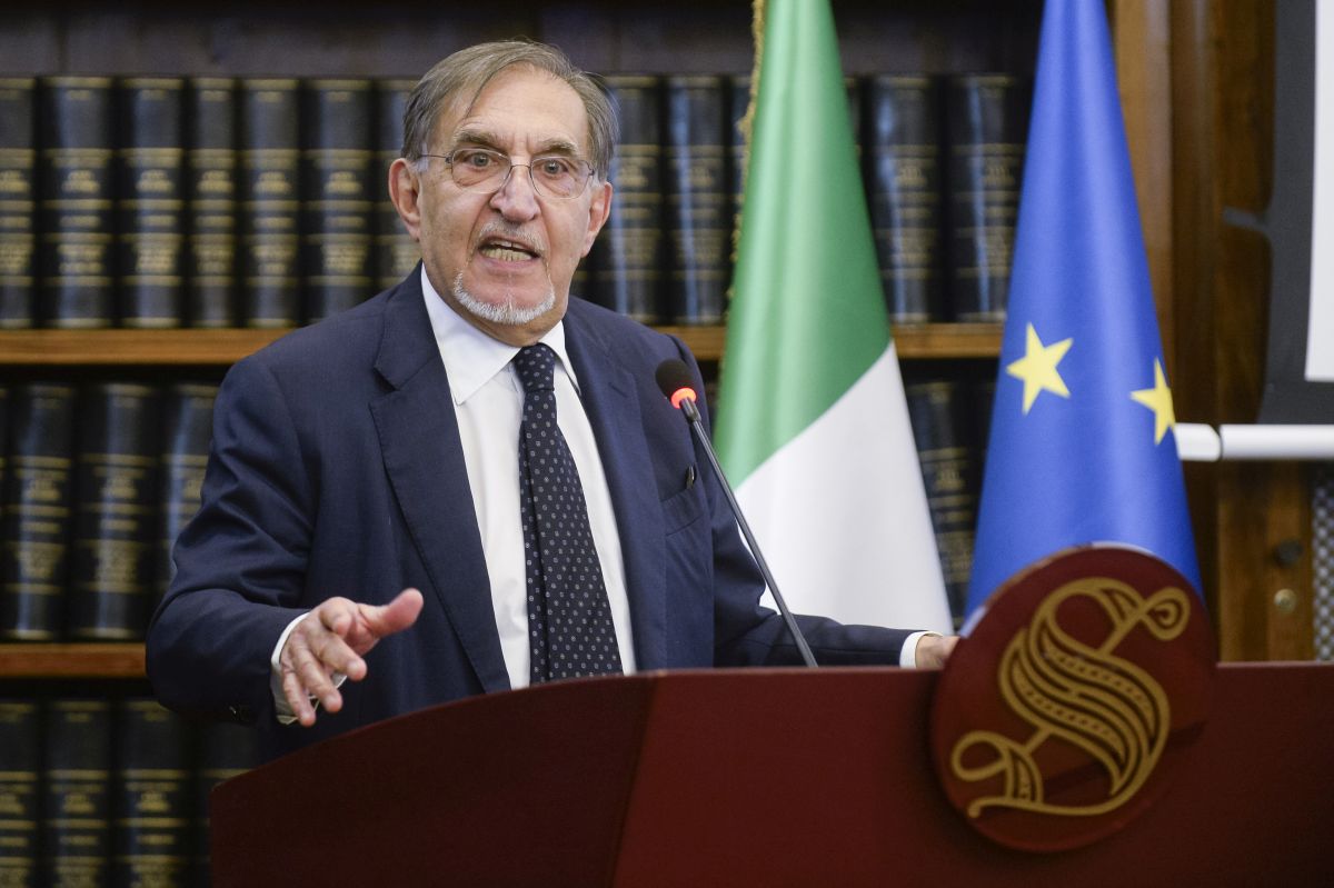 Legge elettorale, La Russa “Fatto politico c’è, ma esagerazione su emendamento”