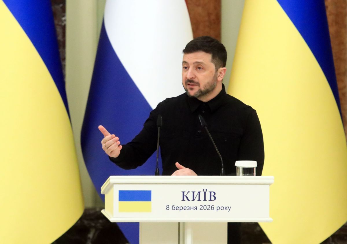 Ucraina, Zelensky”Giorni pieni di consultazioni,ascolto ciò che dicono le persone”