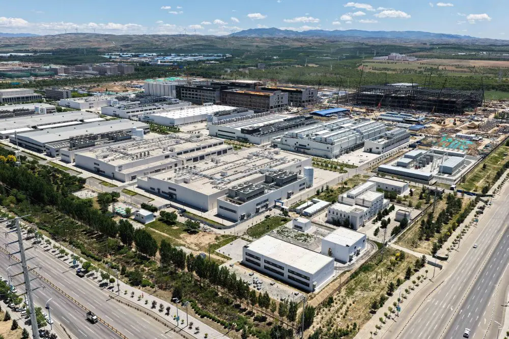 Cina, le imprese statali aumentano gli investimenti in ricerca e sviluppo
